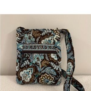Vera Bradley Java Blue Hipster Crossbody
Vintage Circa 2007